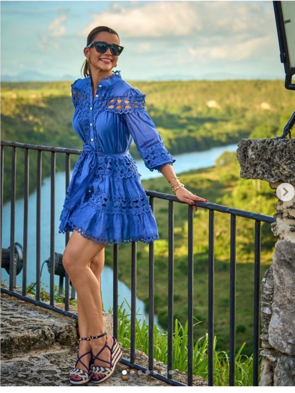 NWT Ina Royal Blue Lace-Trim Mini Dress with Pearled Buttons size medium